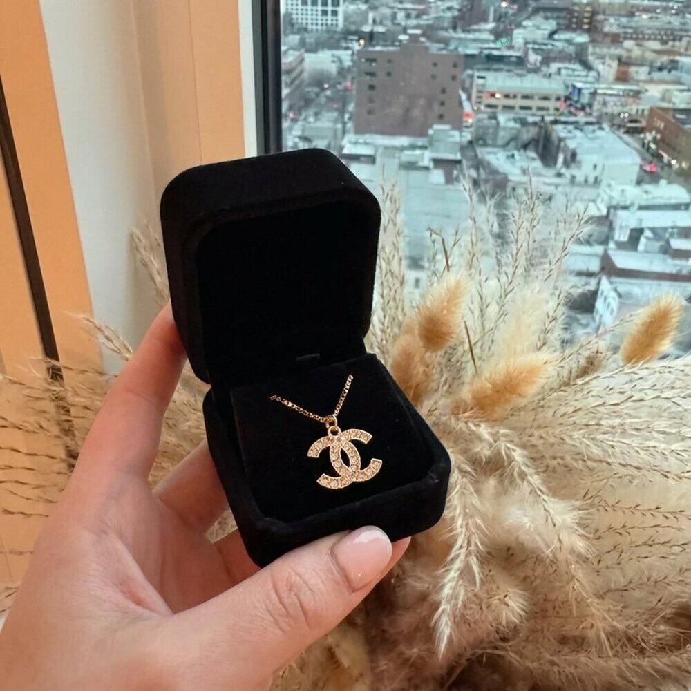✨VINTAGE CHANEL CC Crystal Repurposed Necklace - Picture 3 of 6